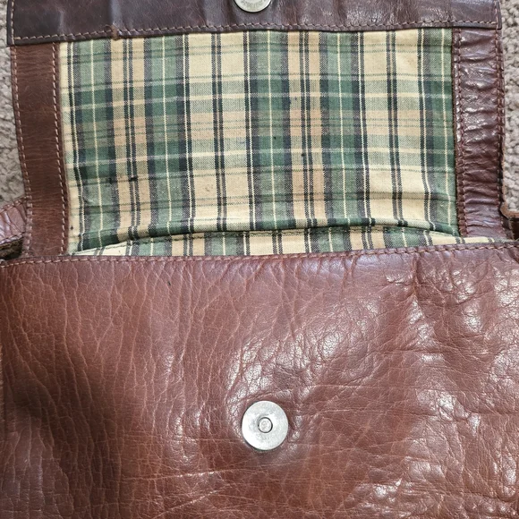 Wild West Rustic Leather Crossbody Bag - Picture 9 of 10